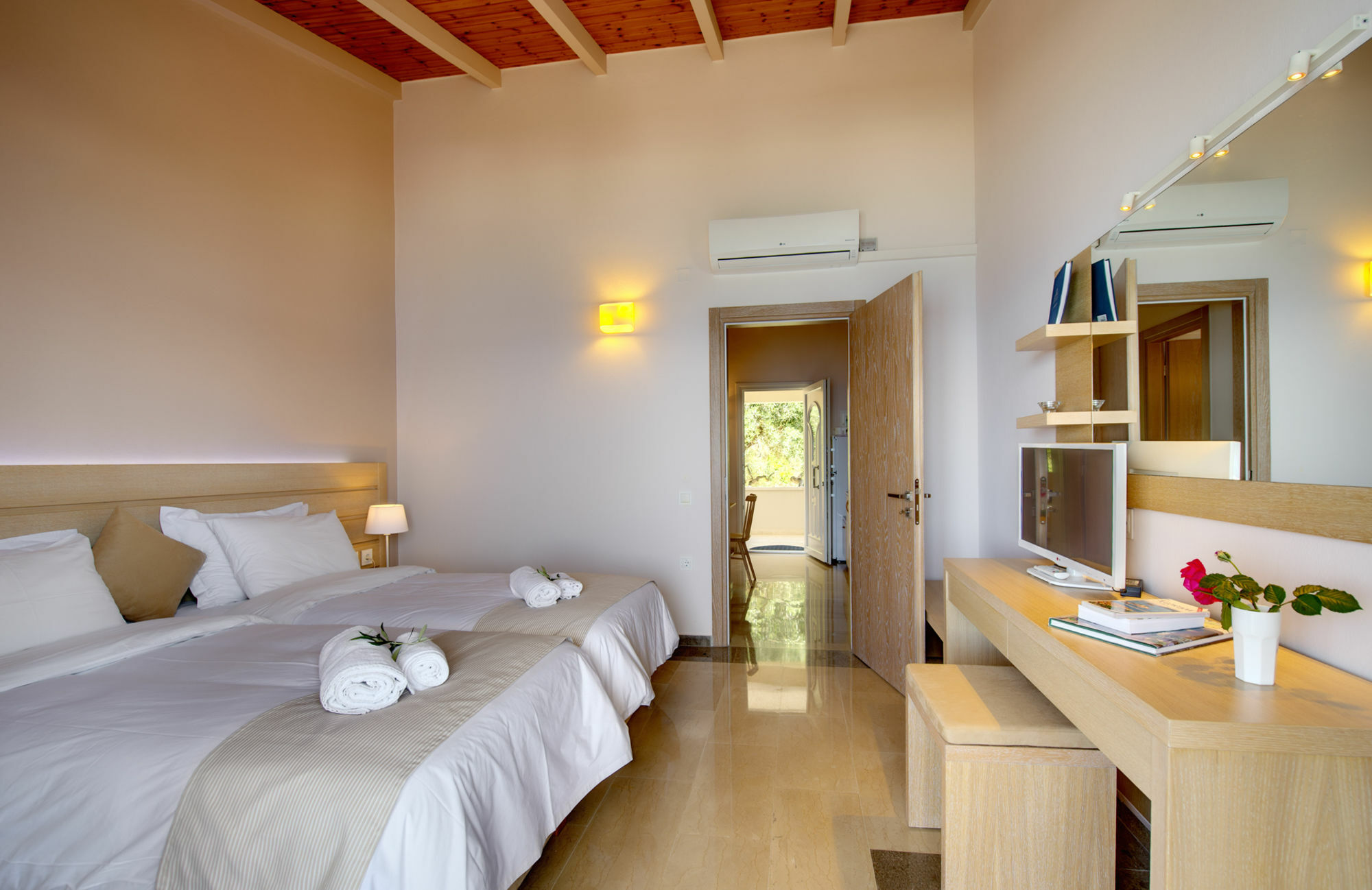 Krouzeri Beach Apartments Katávolos エクステリア 写真